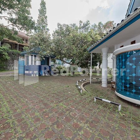 Biru Homestay Bandung Mitra Reddoorz מראה חיצוני תמונה