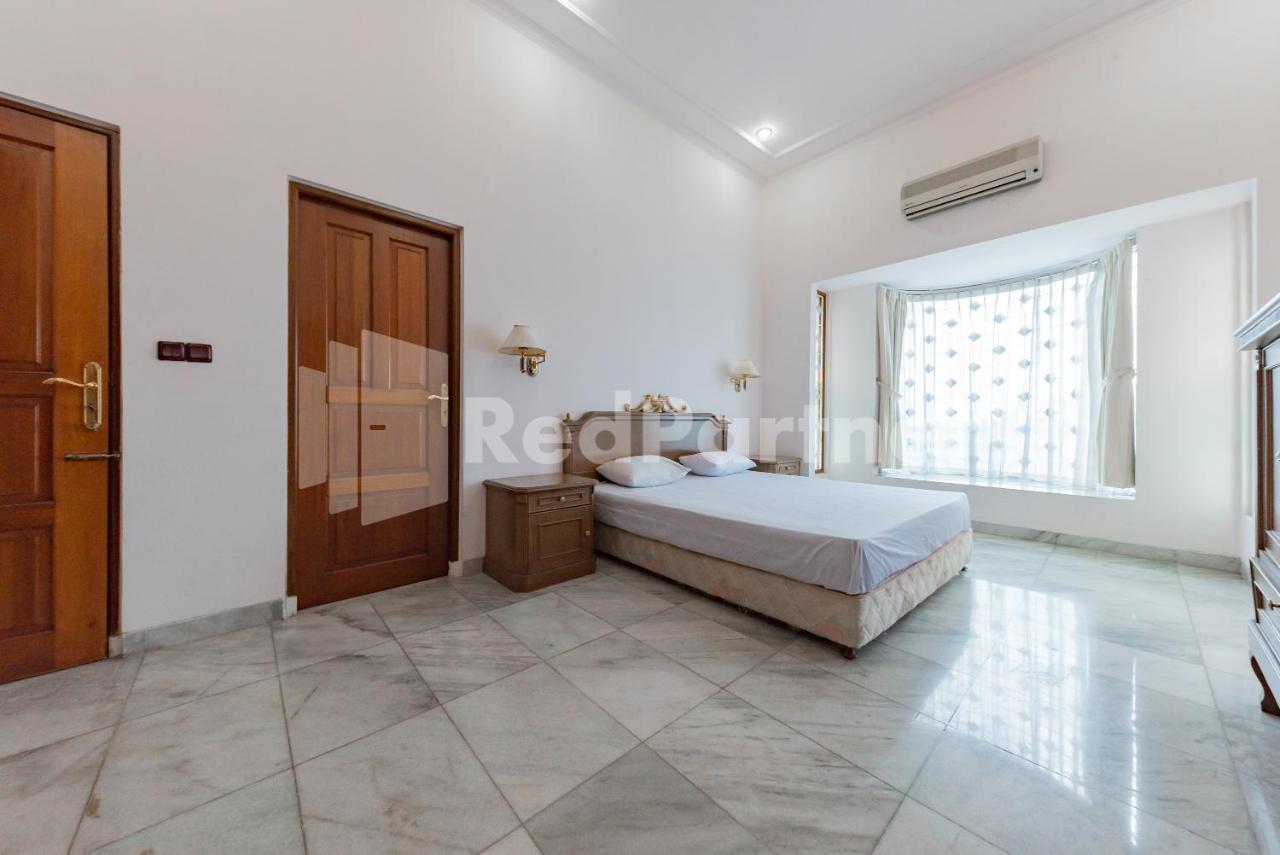 Biru Homestay Bandung Mitra Reddoorz מראה חיצוני תמונה