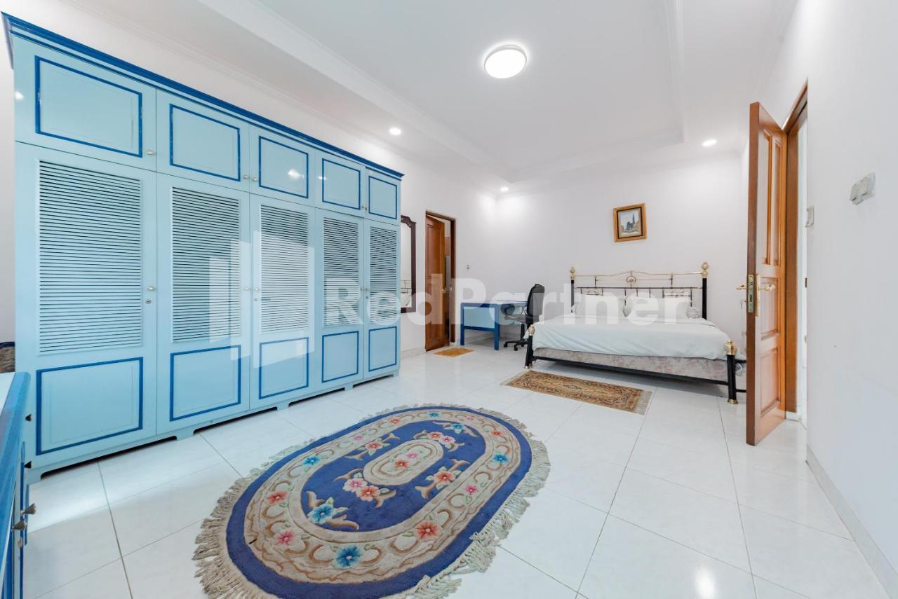 Biru Homestay Bandung Mitra Reddoorz מראה חיצוני תמונה
